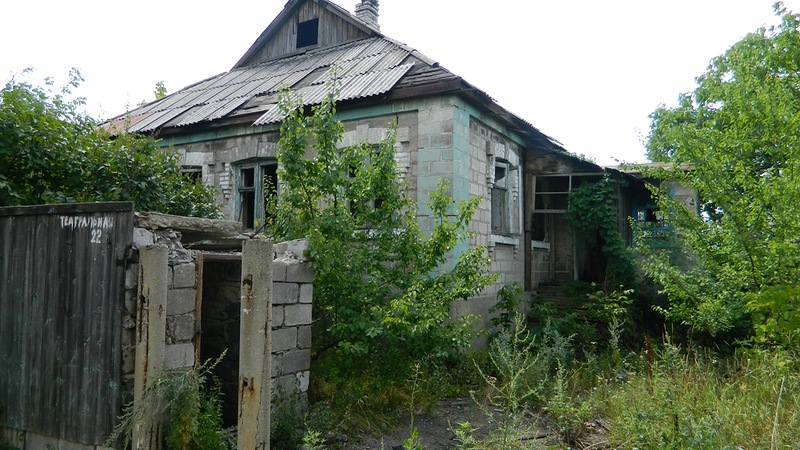 В "Л/ДНР" решили "отжать" брошенные квартиры и дома для поселения бомжей из России