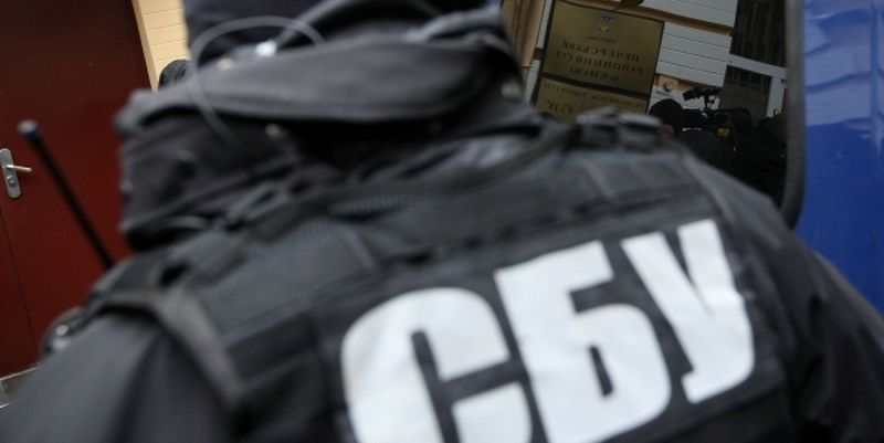 СБУ: задержан крупный чиновник на взятке в 250 тысяч долларов