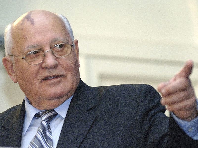 Горбачев призвал мир смириться с тем, что Крым стал частью России