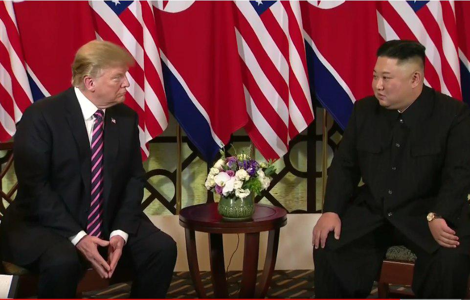 Встреча Трампа и Ким Чен Ына состоялась во Вьетнаме: видео опубликовано в Сети