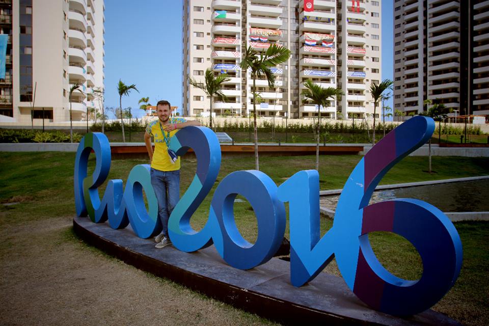 "Туда нельзя, там страшно, тут могут ограбить", - как живется спортсменам в Олимпийской деревне Рио-де-Жанейро