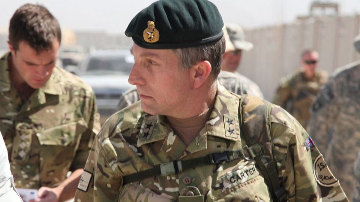 "COVID-19 может привести к войне", - министр обороны Великобритании выступил с предупреждением