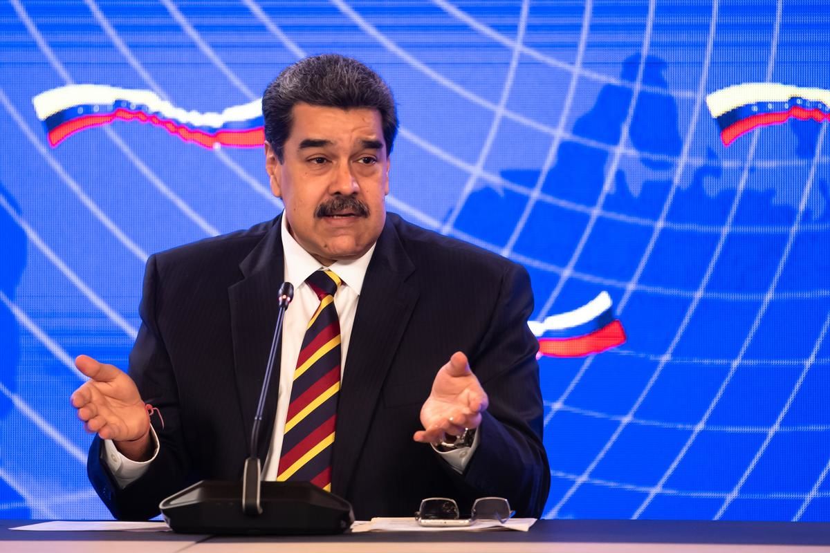 Друг Путіна Мадуро готує Венесуелу до війни
