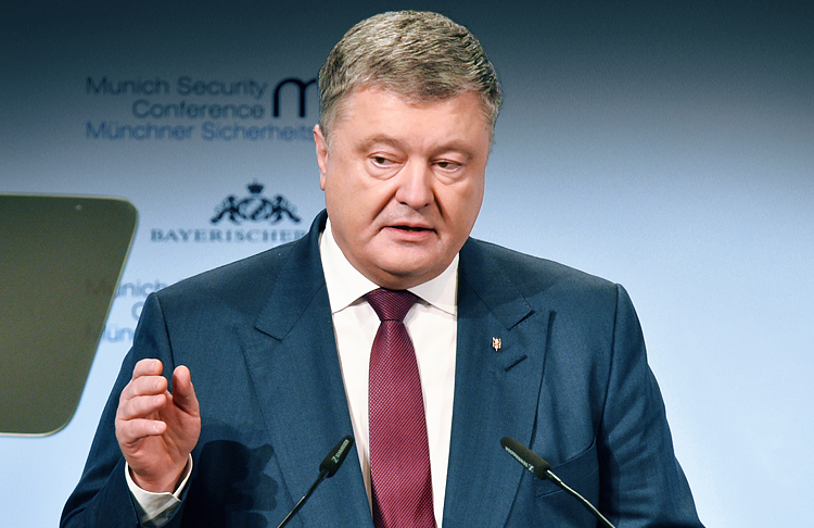 ​Очень сильное впечатление от выступления нашего президента в Мюнхене. Речь Порошенко можно сравнить с выступлением Черчилля в Фултоне! Кадры