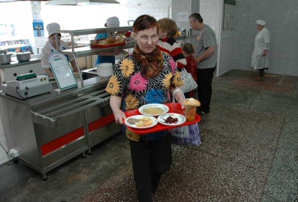 ДНР: в Макеевке открыты три бесплатные столовые