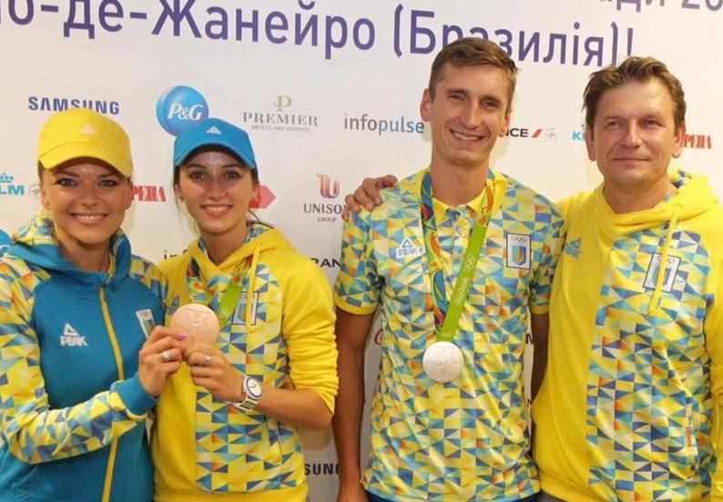 Столица встретила медалистов Игр - 2016 – пятиборца Павла Тимощенко и "грацию" Анну Ризатдинову