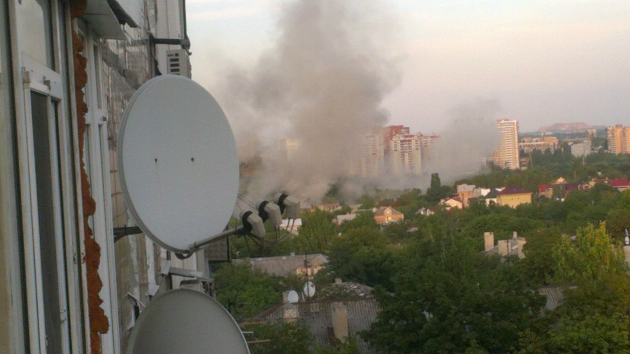Обстрел района завода "Топаз" в Донецке