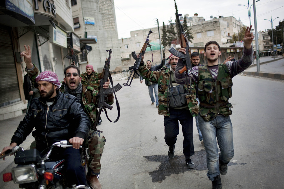Минобороны РФ: Сирийские повстанцы готовы к сотрудничеству с Россией