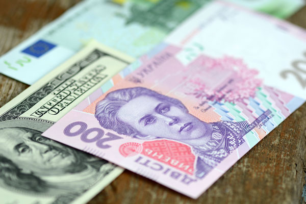 Курс гривны к доллару и евро – 14.05.2015. Хроника событий онлайн