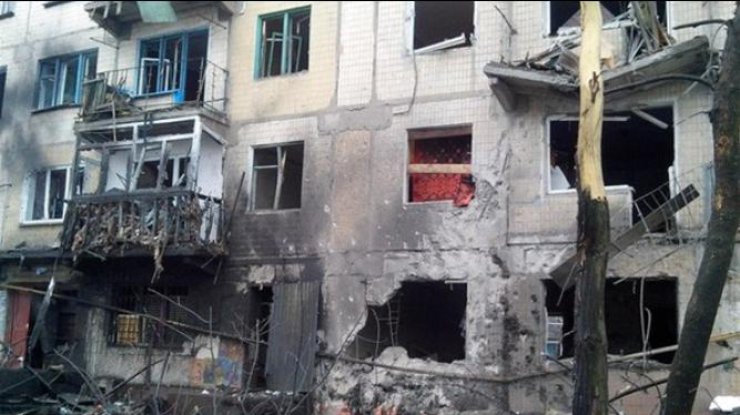 Минометный обстрел жилых домов Горловки, - видео местных жителей