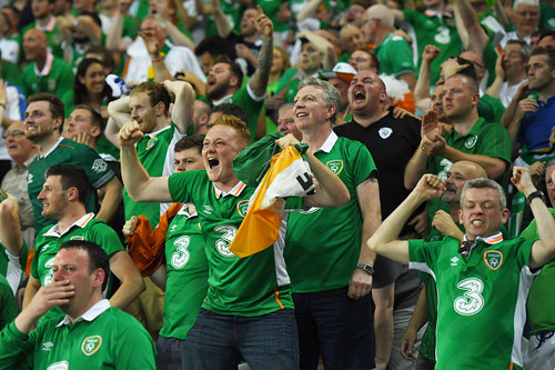 Евро-2016: Ирландцы в матче с хозяевами турнира начинают за здравие, а кончают за упокой