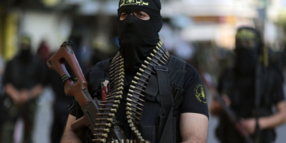 "Аль-Каида" снова угрожает миру и готовит серию терактов в Великобритании и по всей Европе – глава минобороны Британии Фэллон