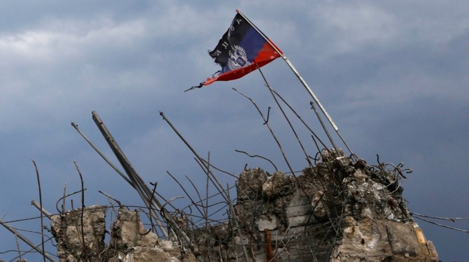 Стало известно, как украинцы относятся к “особому статусу” “ЛДНР” и амнистии боевиков