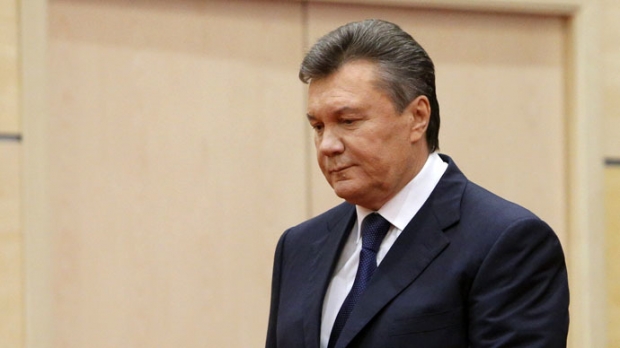 Только на своем условии: Янукович собирается участвовать в суде - адвокат Сердюк