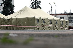 В Харьковской области обустроили палаточный городок для переселенцев из зоны АТО