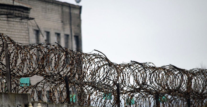 В Москве донецкую тюрьму "Изоляция" признали концлагерем – Казанский указал на исторический момент