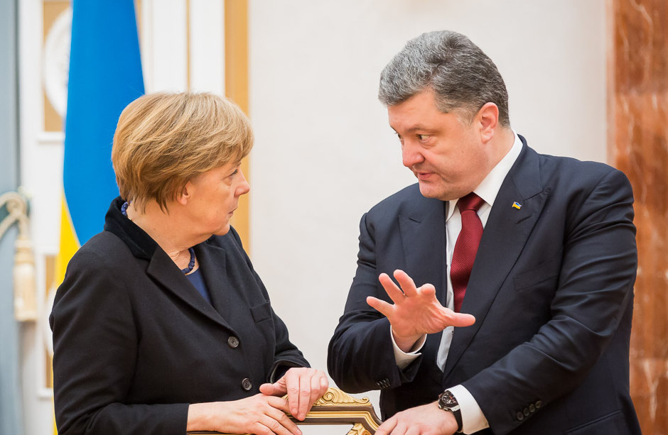 Реформы, конфликт на Донбассе и нормандский формат: о чем пойдет речь на встрече Порошенко и Меркель сегодня в Берлине