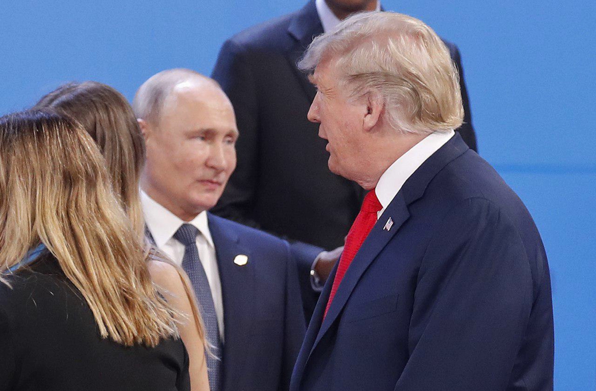 ​Путина "поставили на место": Трамп не пожал руки и проигнорировал президента РФ на саммите G20 - кадры