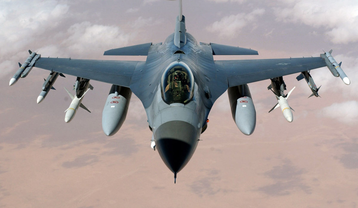 Нидерланды передадут Украине почти все свои истребители F-16