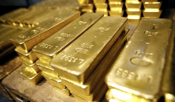 Украину завалили фальшивыми золотыми слитками и поддельными памятными монетами 