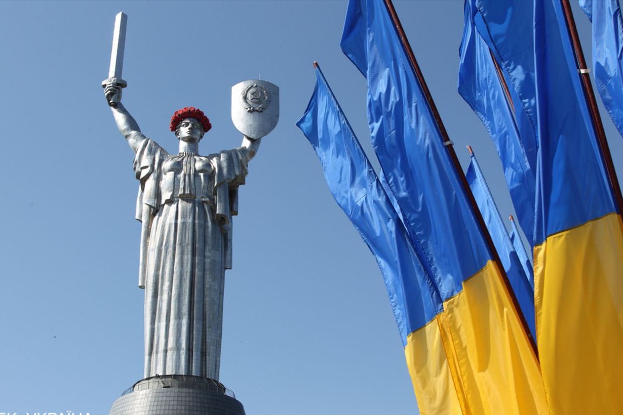 ЕК требует срочного решения: три варианта финансирования Украины и прогноз конца войны