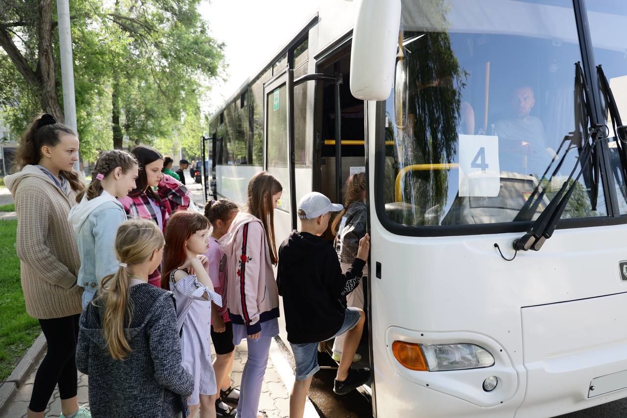 "СВО" идет по плану: Госдума просит эвакуировать детей из 4 областей РФ