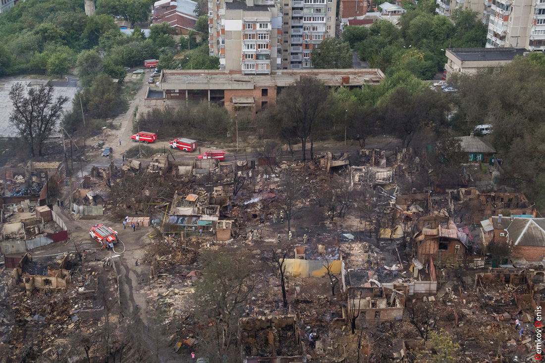 Шокирующая причина масштабного пожара в Ростове потрясла СМИ цинизмом: стало известно, кто и зачем специально выжег дома людей в центре города