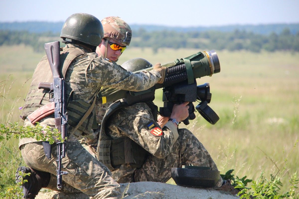 Командующий ООС о ПТРК Javelin на Донбассе: "Готовы применить"