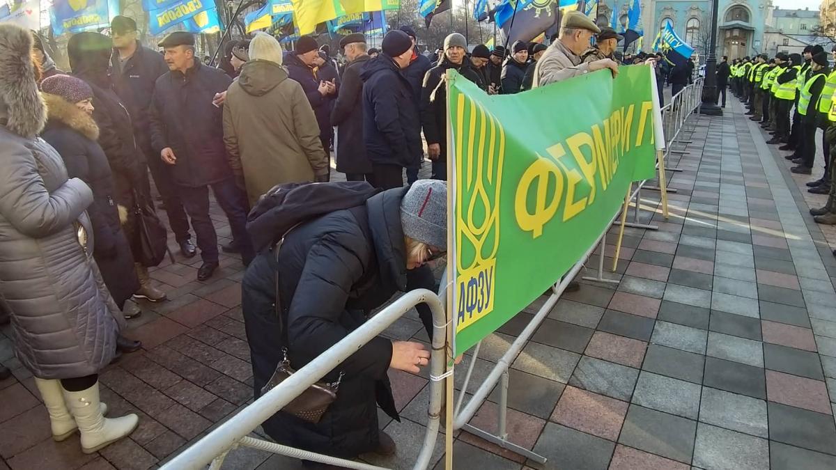 Киев вновь охватили протесты: люди выступают за "цивилизованный" рынок земли