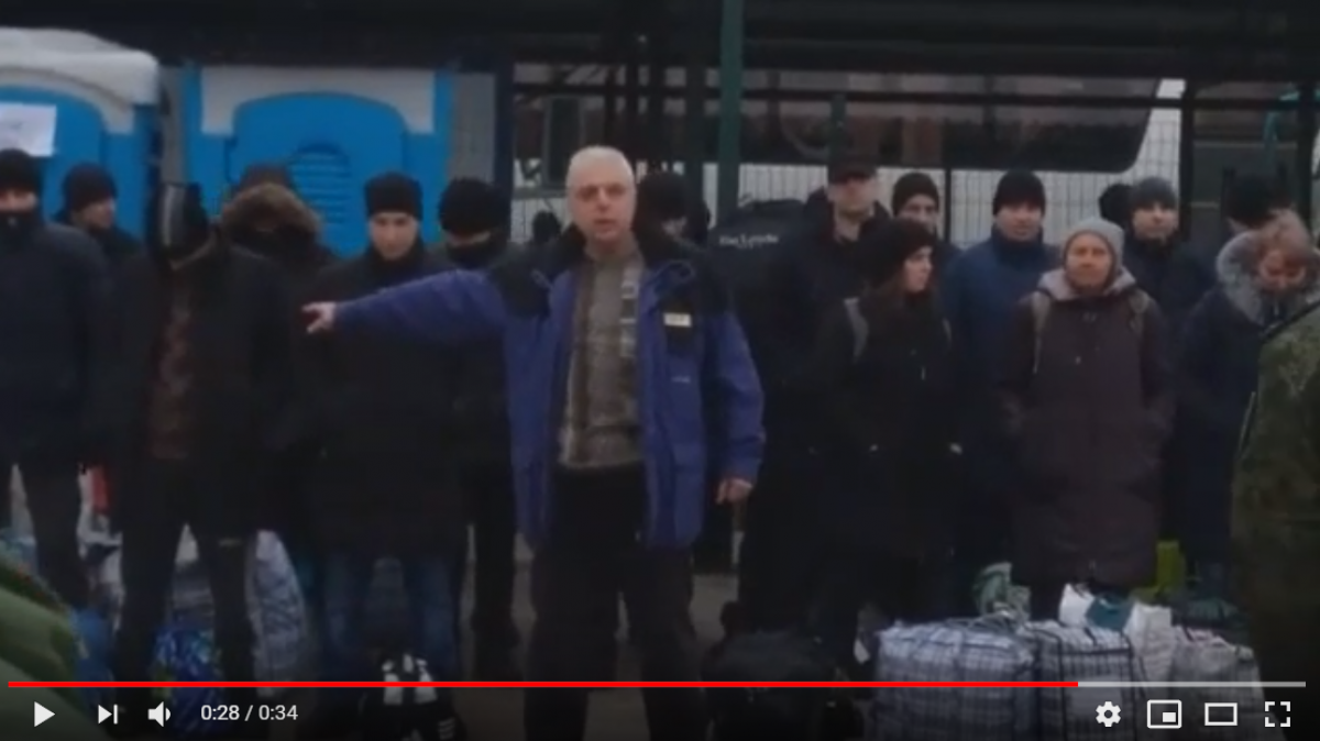 Освобожденный из плена "ДНР" житель Макеевки с криком обратился к Зеленскому - видео 