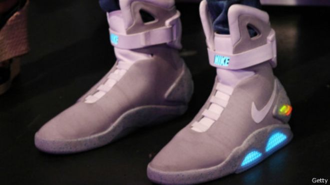 Компания Nike собирается выпустить кроссовки, как в фильме "Назад в будущее"