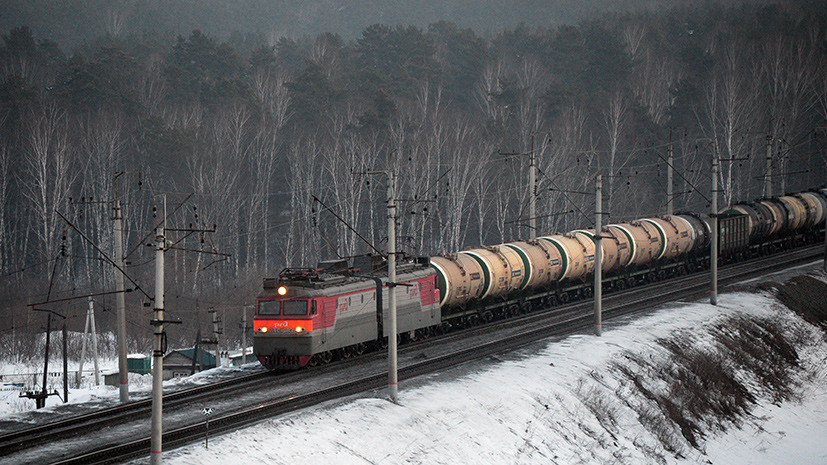 Украина введет временное эмбарго на российские поставки удобрений - Кабмин