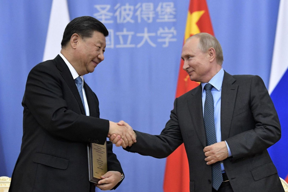 ​Путин делает из РФ сырьевую колонию Си: запущено строительство новой железной дороги в Китай