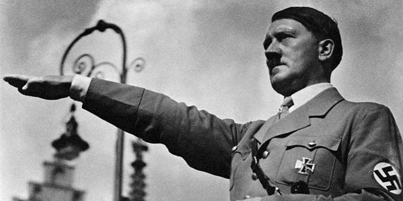 Шокирующее расследование ФБР: Гитлер не застрелился в бункере, а сбежал на остров Тенерифе, где прожил до глубокой старости