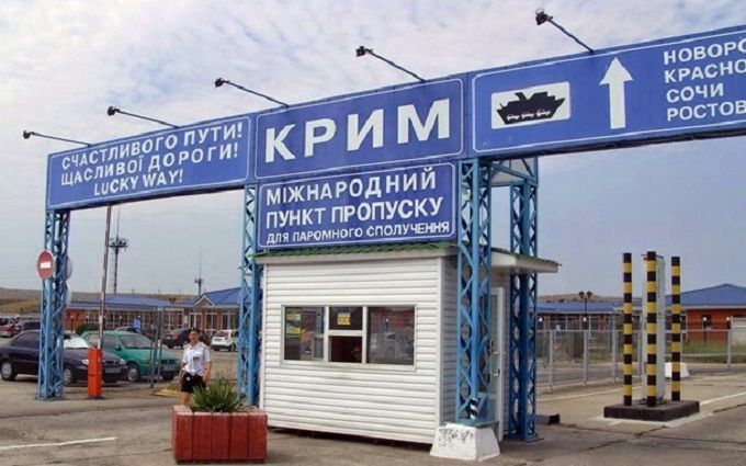 При Украине была свобода, а сейчас нет ничего, Крым пустой, только полицаи из-за кустов выглядывают: житель оккупированного Россией полуострова в эфире украинского радио в пух и прах разнес Кремль
