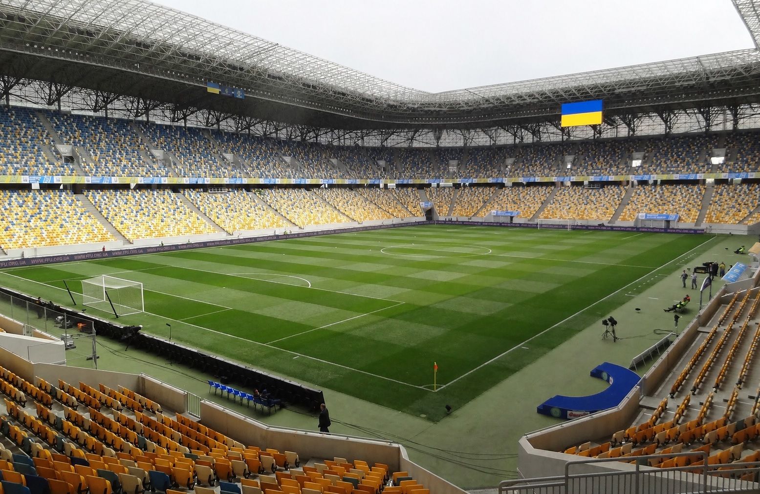 Чемпион Украины по футболу определится уже сегодня матчем во Львове
