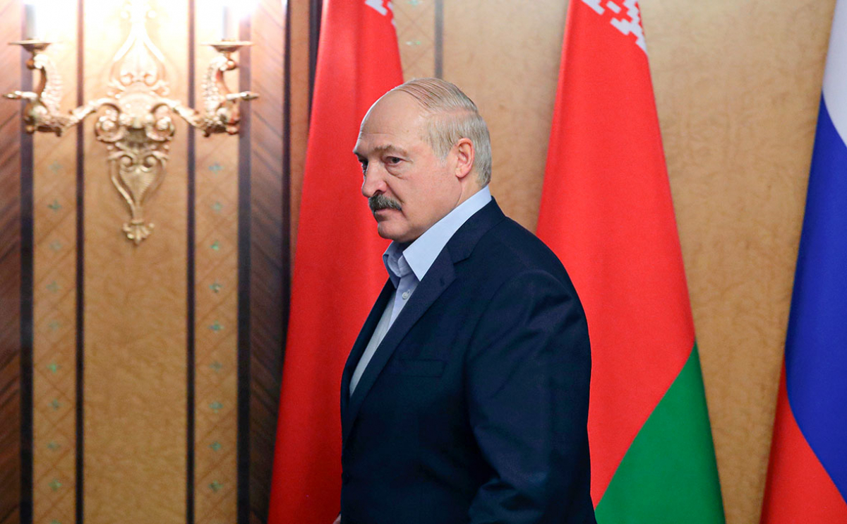 "Не все идет в СМИ", - Лукашенко рассказал правду о коронавирусе в России