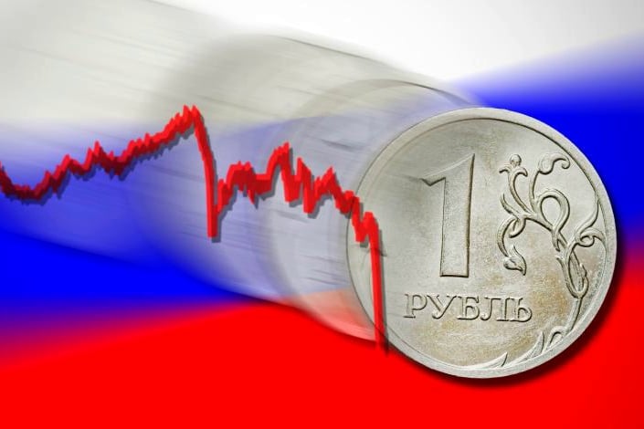 Упоминание об "адских" санкциях США моментально обвалило нацвалюту России - рубль пробил дно