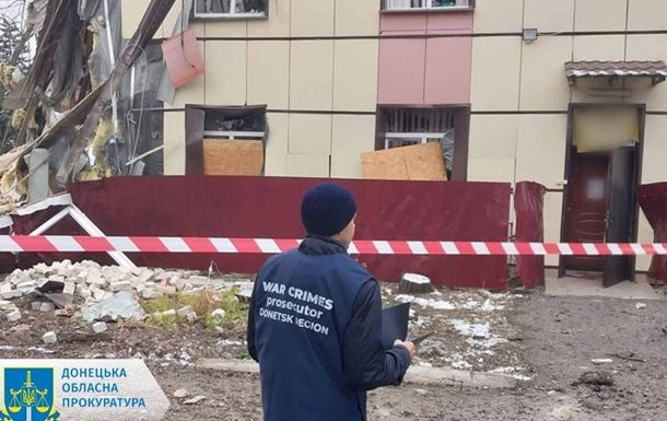 Россия ударила по шахте и больнице в Селидово: появились данные о пострадавших и кадры разрушений