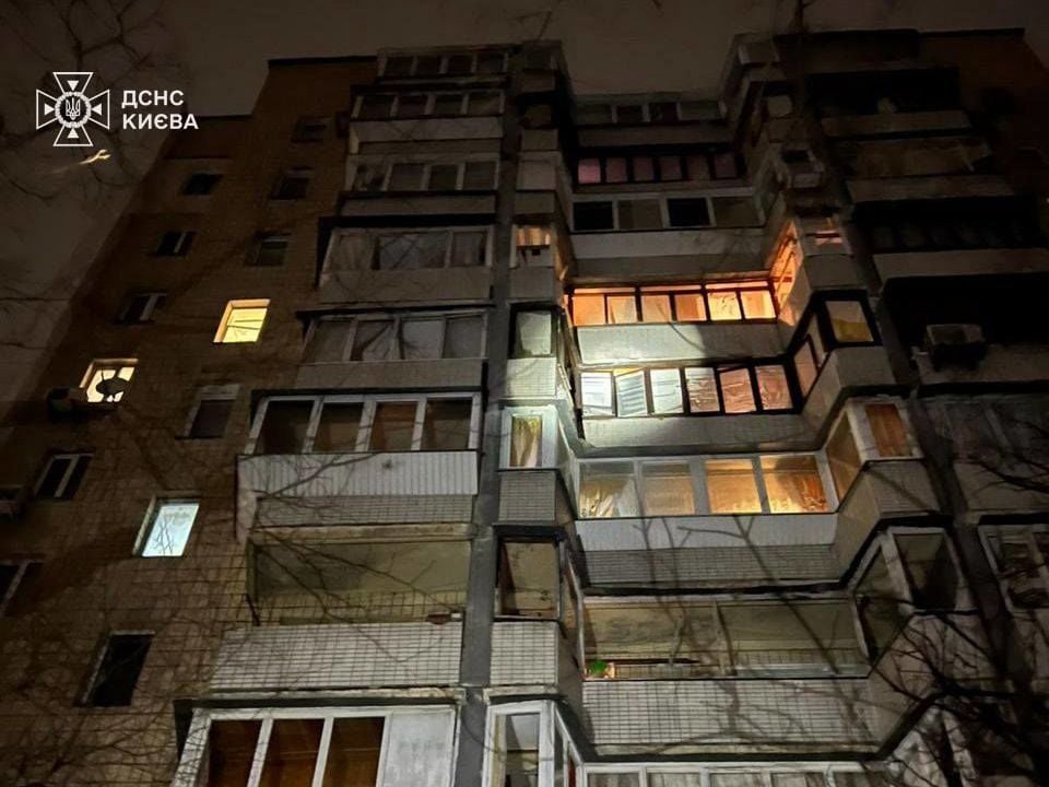 Армия РФ ночью баллистикой атаковала Киев: ГСЧС и Кличко рассказали о последствиях