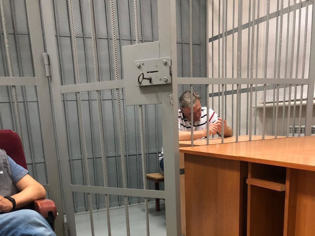 "В машине были календарики, его хотят посадить из-за Черновол", - адвокат прояснила ситуацию с арестом Грымчака