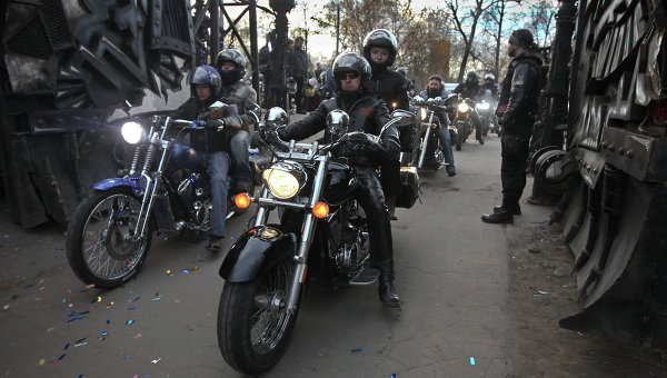 Участвовавший в стычке с байкерами броневик «Тигр» был замечен на «Антимайдане»