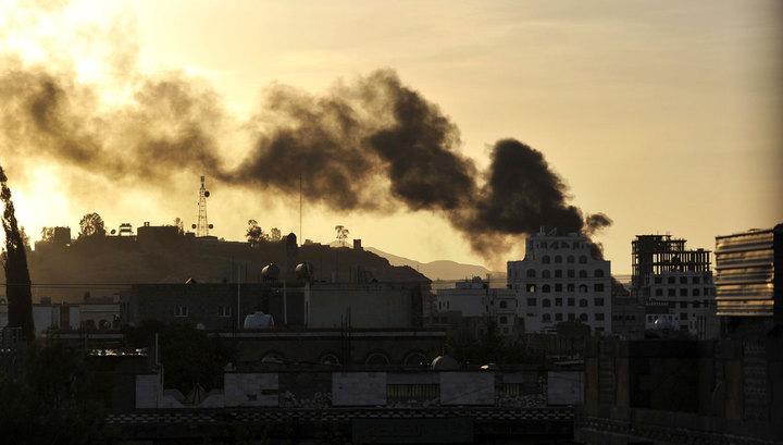 В Йемене террорист взорвал торговый центр, 33 человека погибли