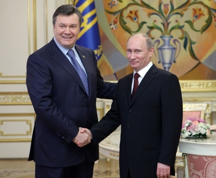 ​Теперь не отвертится: Украина получила заверенную копию письма Януковича к Путину с призывом ввести войска (фотофакт)