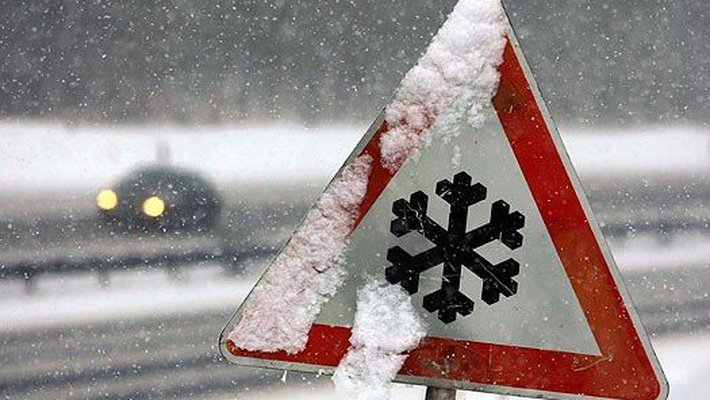 Мокрый снег, метель и гололед: ГСЧС сообщает о сильном ухудшении погоды