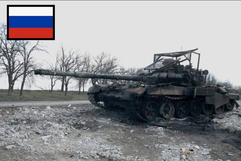 Велику колону військових РФ розгромили під Харковом: 90% техніки спалено, загиблі окупанти валяються поруч