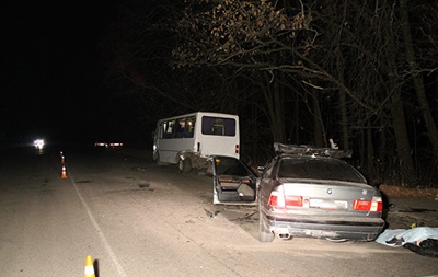 ДТП в Винницкой области: пьяный водитель врезался в маршрутку