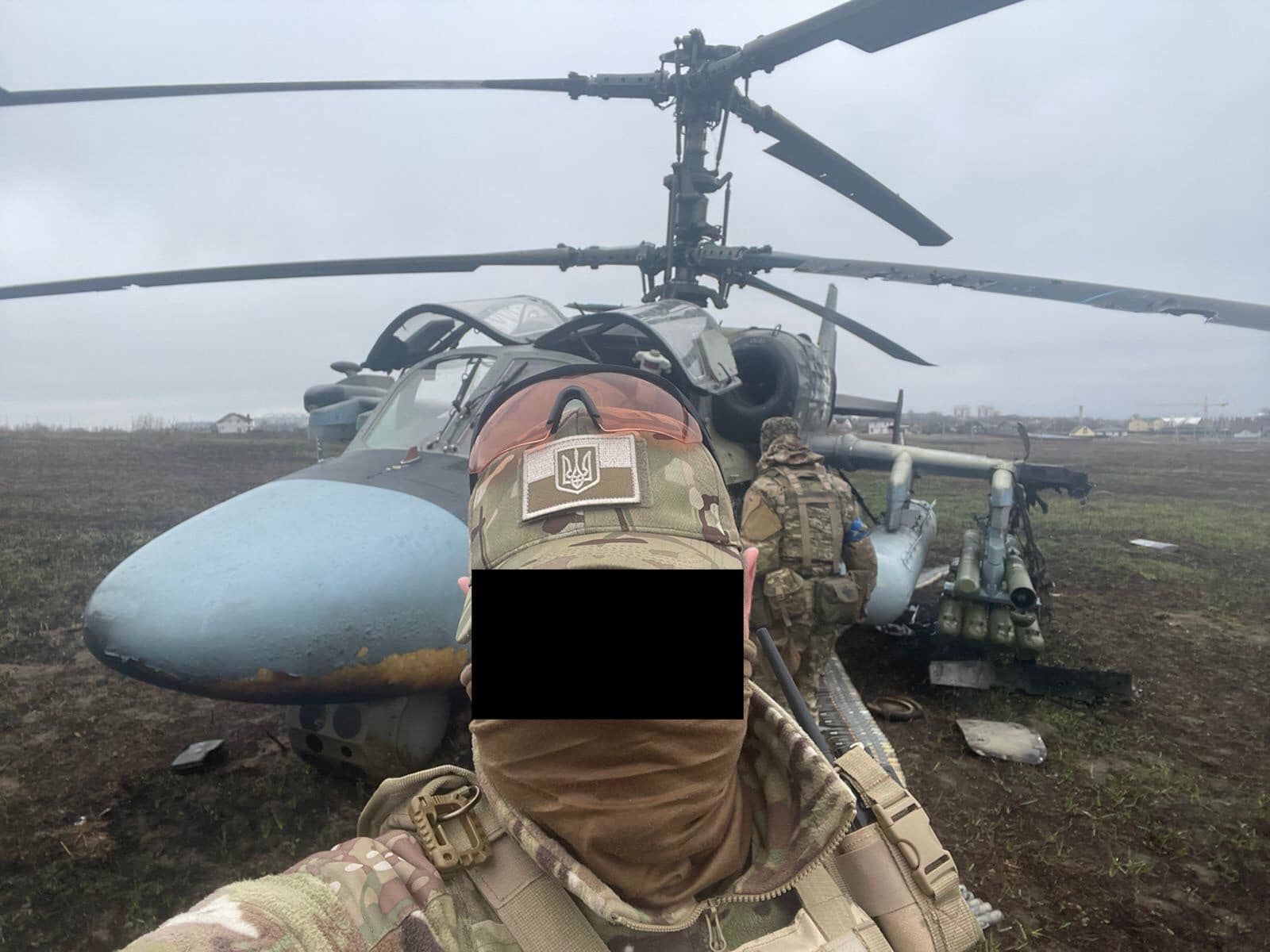 Украинские спецназовцы "аккуратно приземлили" вражеский Ка-52