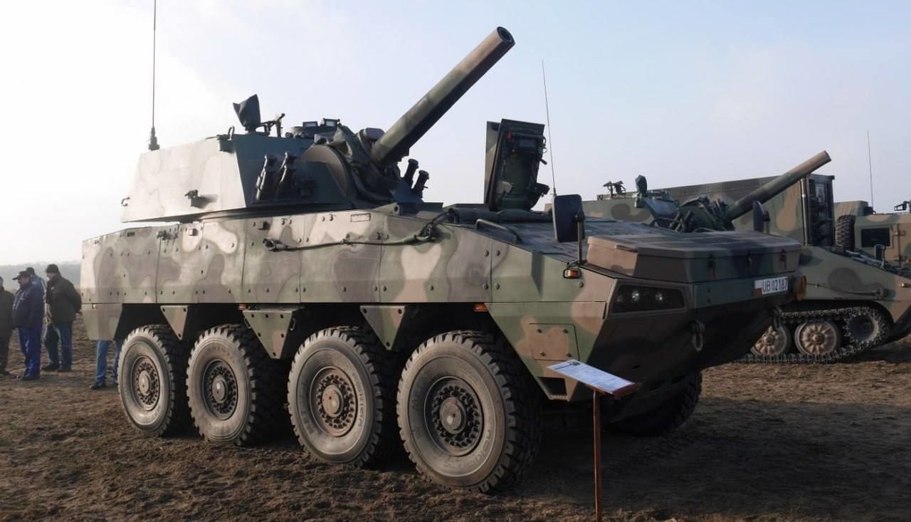 ВСУ получили партию новой бронетехники: M120-Rak уже в Украине