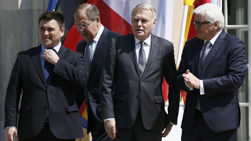 "Дорожная карта" по Донбассу: МИД Украины назвал дату встречи "нормандской четверки" вопреки протестам Лаврова